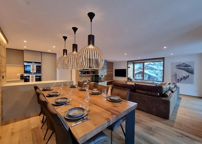 Riverside 3rd Floor North *