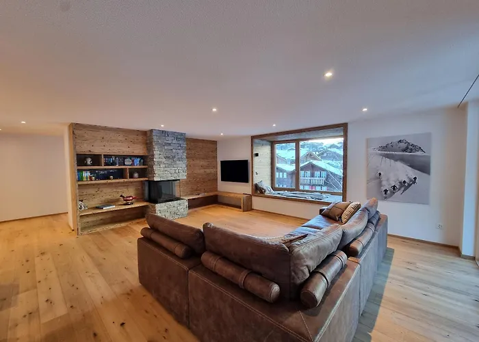 Riverside 3rd Floor North *